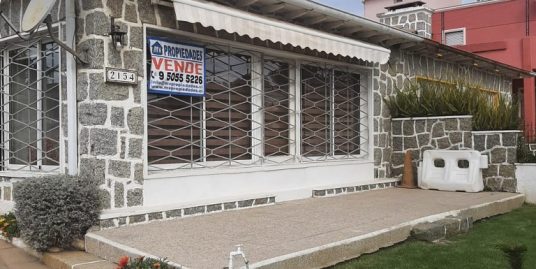 Excelente Propiedad con vista al Mar en Algarrobo centro.